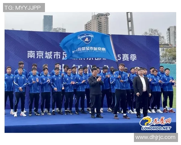 南京足球队的蜕变之旅全国锦标赛特别报道展现新风貌与未来希望
