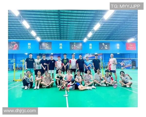 西安羽毛球队与杭州羽毛球队赛后状态分析与复盘探讨 西安羽毛球队与杭州羽毛球队赛后状态分析与复盘探讨