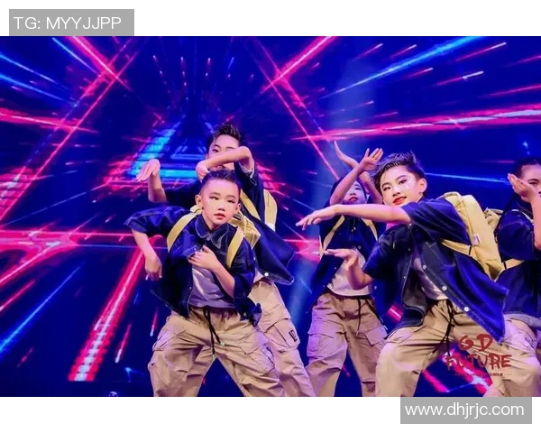 深圳街舞队在全国街舞节奏排名中创新高展现实力与风采