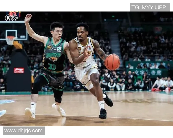 辽宁的广厦CBA足球赛喜好:两项运动的深度融合 辽宁的广厦CBA足球赛喜好:两项运动的深度融合